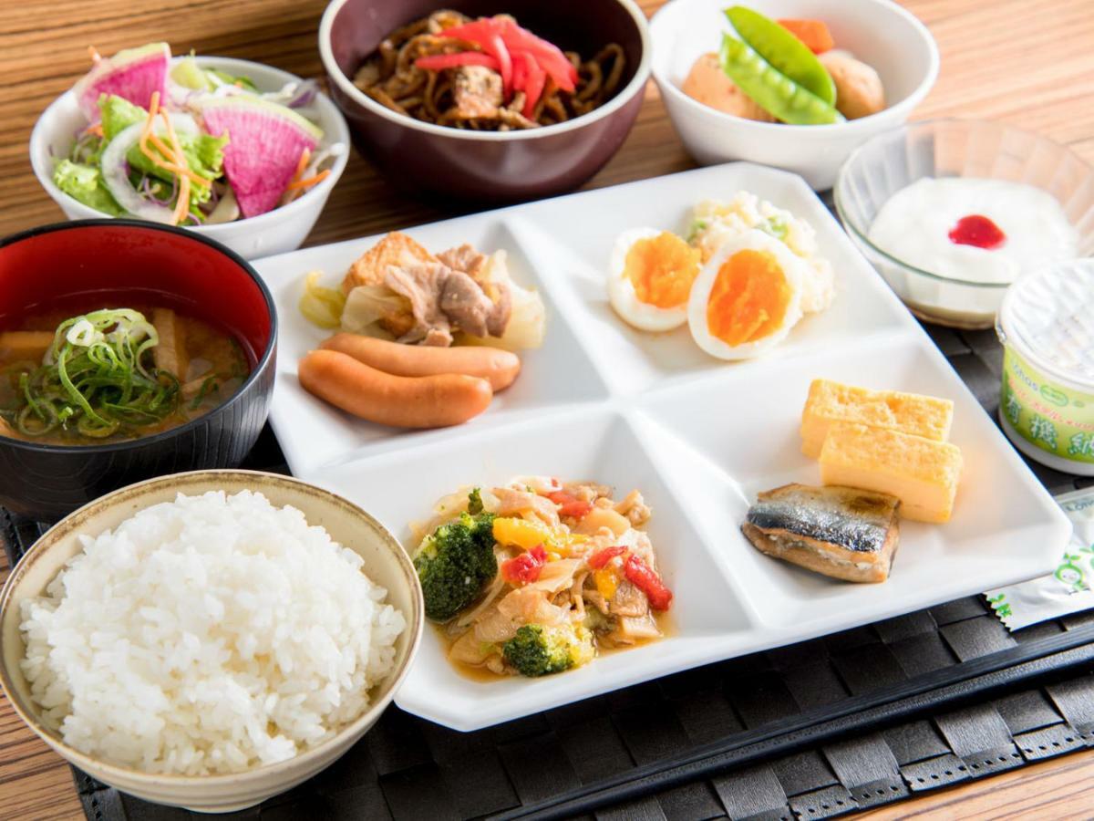 スーパーホテル天然温泉富士本館 富士市 エクステリア 写真